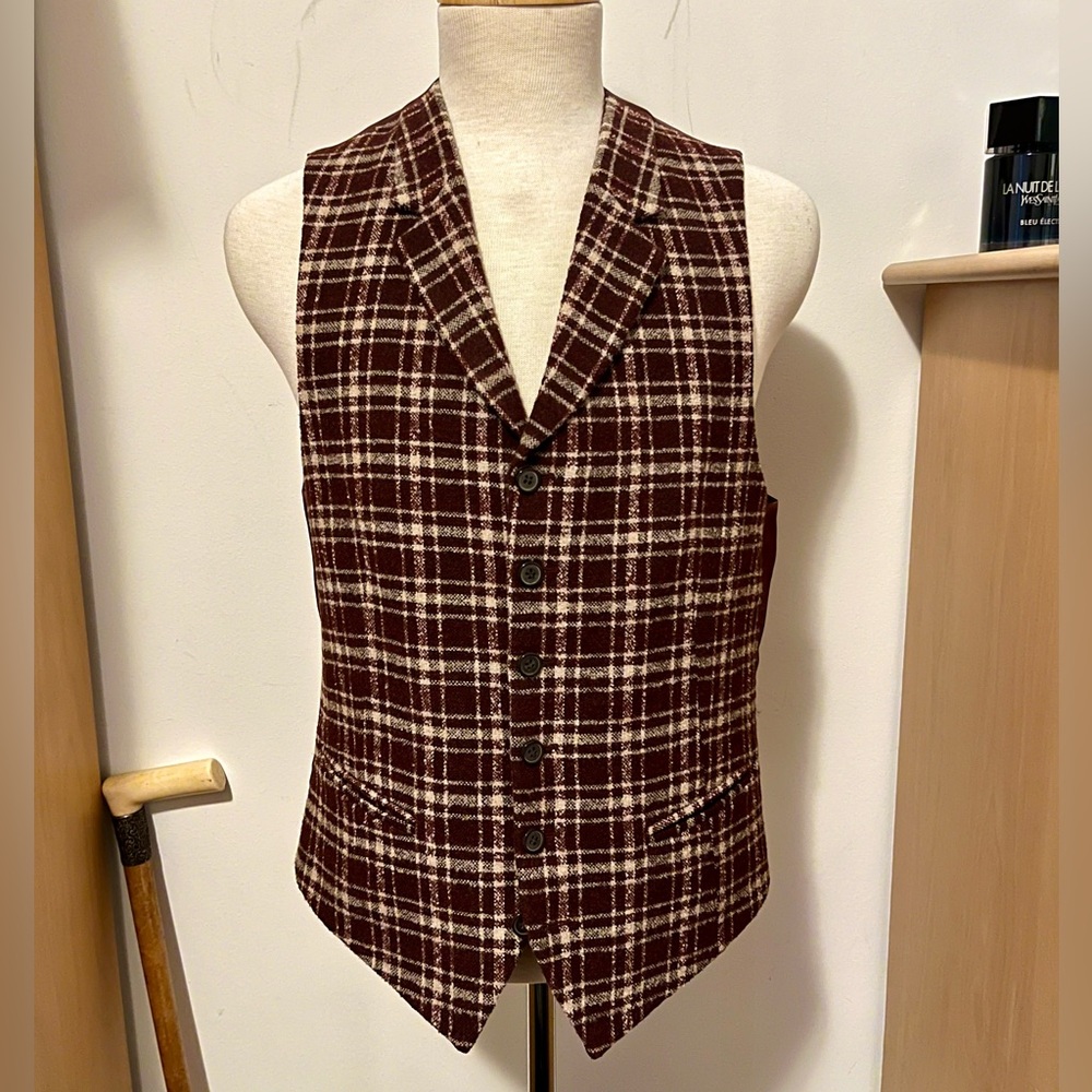 Suitsupply Capetown Vest 38R Burgundy Plaid 100% Wool